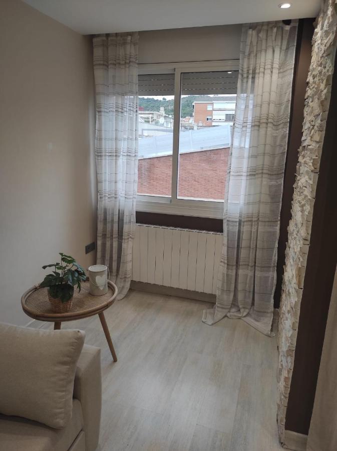 Apartamento En Viladecans Cerca Del Aeropuerto المظهر الخارجي الصورة