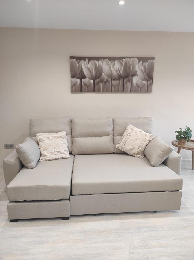 Apartamento En Viladecans Cerca Del Aeropuerto المظهر الخارجي الصورة
